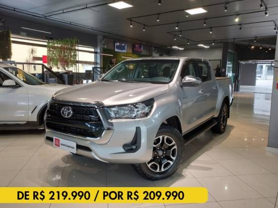 TOYOTA HILUX 2.8 D-4D TURBO DIESEL CD SRV 4X4 AUTOMÁTICO